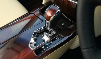 Toyota Crown Royal｜トヨタ クラウン ロイヤル