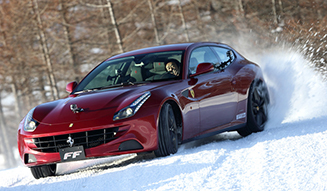Ferrari  FF｜フェラーリ FF