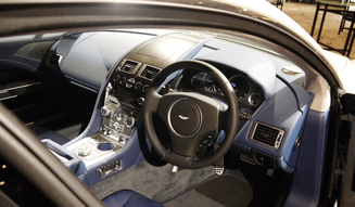 Aston Martin Rapide S｜アストンマーティン ラピード S