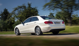 Mercedes-Benz E 200 Natural Gas Drive｜メルセデス・ベンツ E 200 ナチュラルガスドライブ