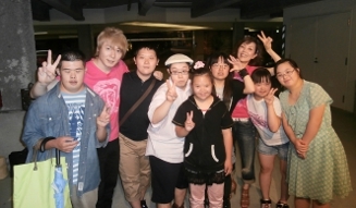 カジュアルライブ 04