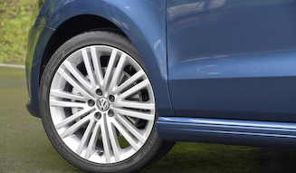 Volkswagen Polo BlueGT|フォルクスワーゲン ポロ ブルーGT