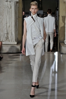 BOUCHRA JARRAR|ブシュラ・ジャラール 11