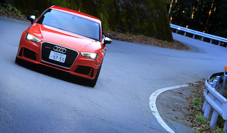 Audi RS3 Sportback|アウディ RS3 スポーツバック