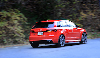 Audi RS3 Sportback|アウディ RS3 スポーツバック