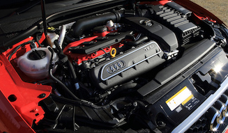 Audi RS3 Sportback|アウディ RS3 スポーツバック