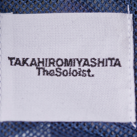 祐真朋樹 ナイロン・フーディ