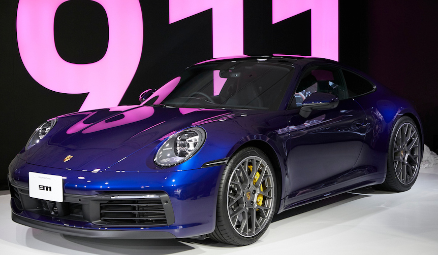 Porsche 911 (Type 992) 011